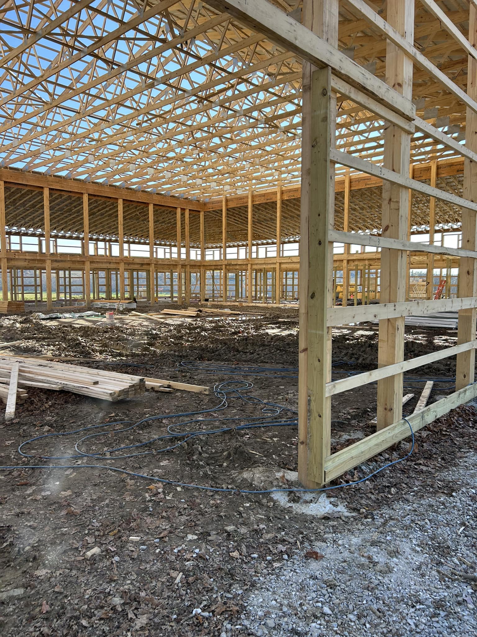 Amish Barn Builders in Charleston